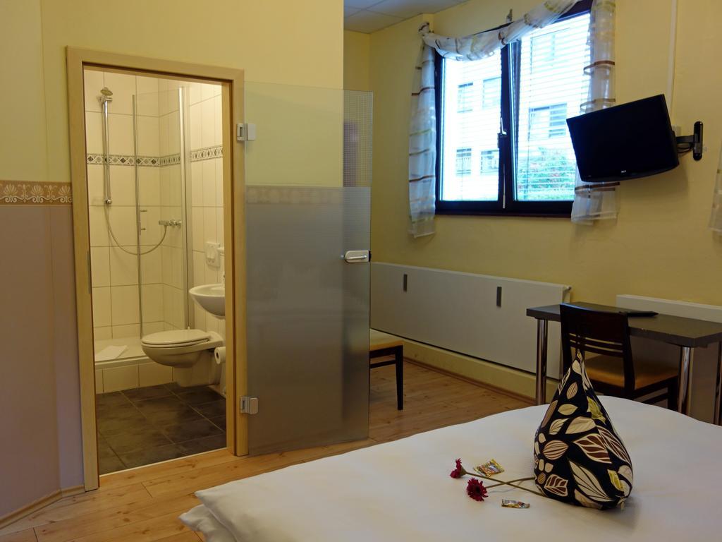 Stadthotel Regensburg Ruang foto